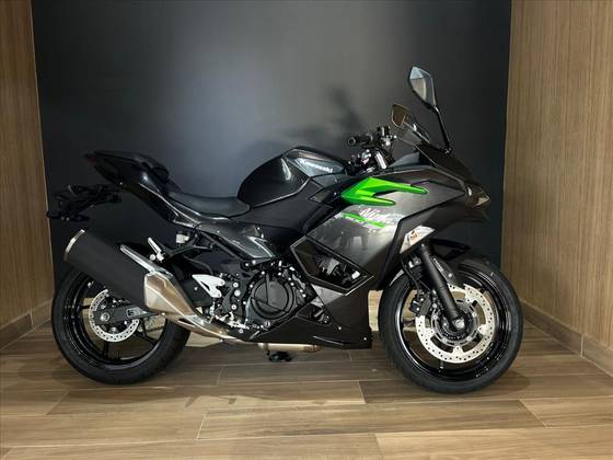 KAWASAKI NINJA 500 
